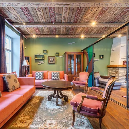 Old Town - Dunkri Апартаменты *