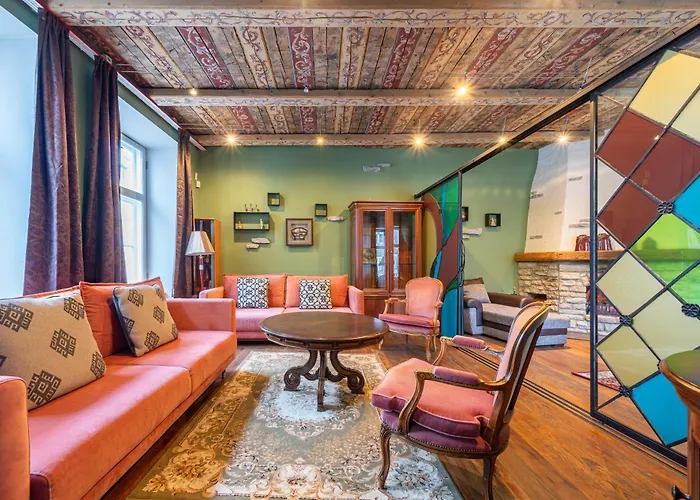 Old Town - Dunkri Апартаменти *